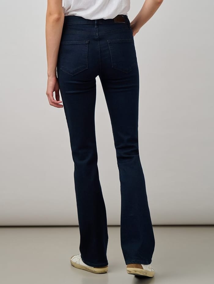 How to style flared jeans Trilogy
